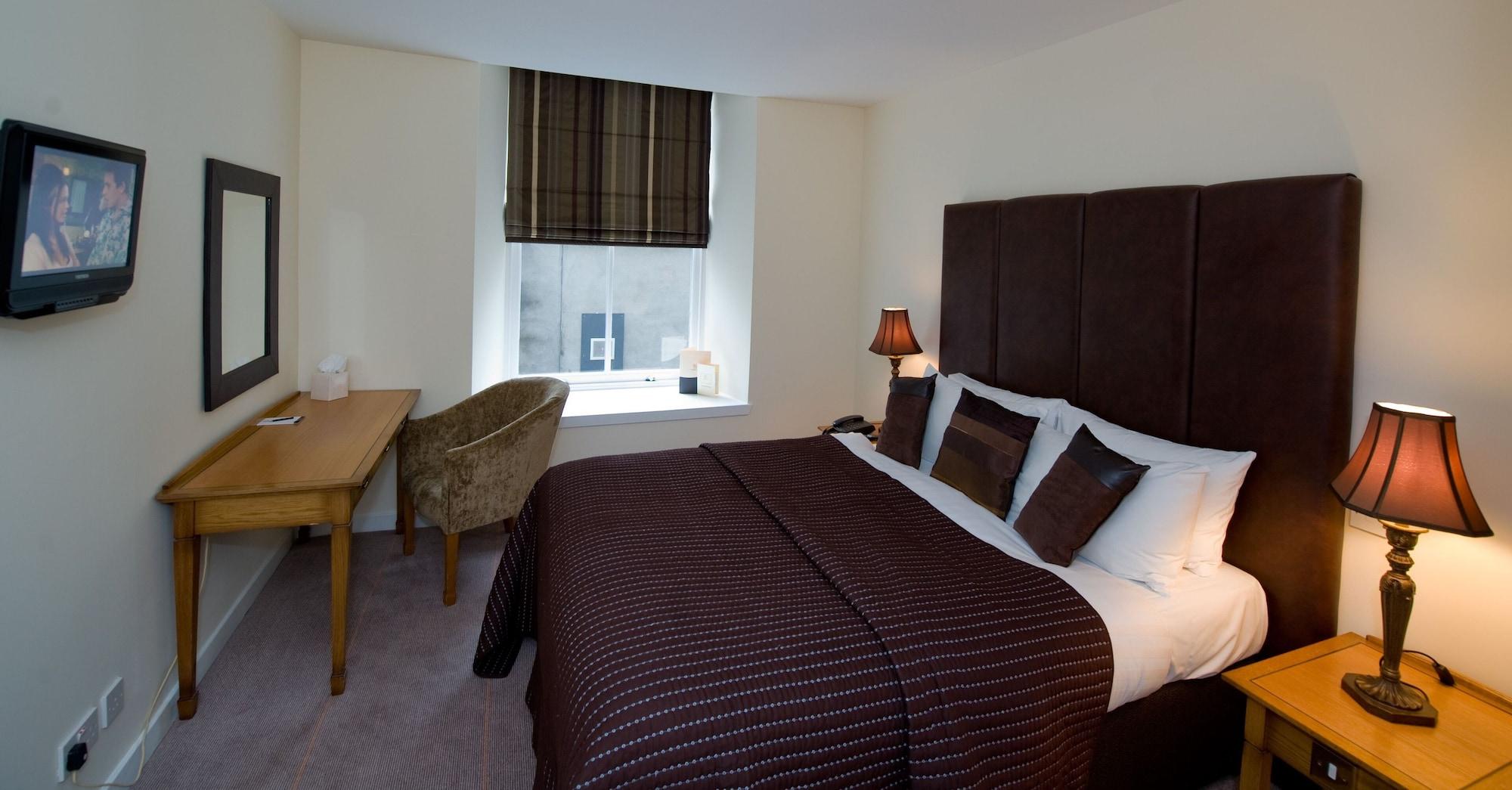 Aberdeen Douglas Hotel Quarto foto